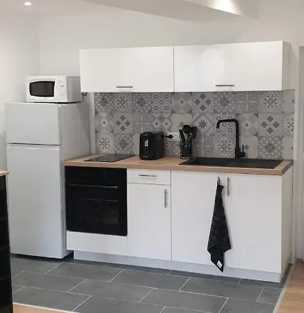 Apartmán Charmant F2 - Hypercentre - Wifi Gratuite *