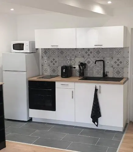 Apartamento Charmant F2 - Hypercentre - Wifi Gratuite *